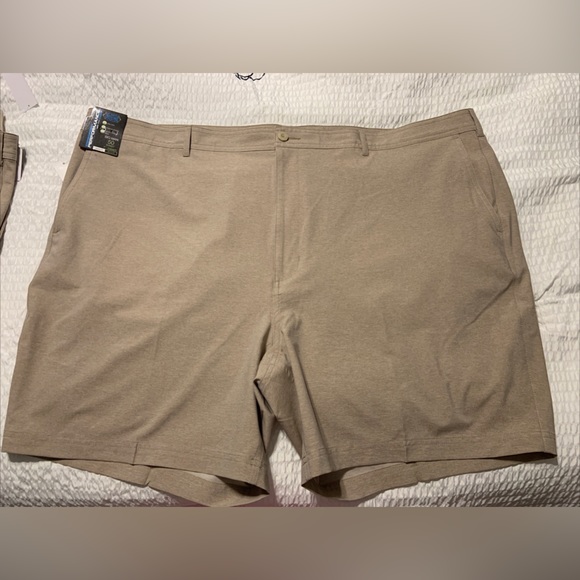 Round tree & Yorke mens performance golf shorts size 50B flat front - Picture 1 of 5